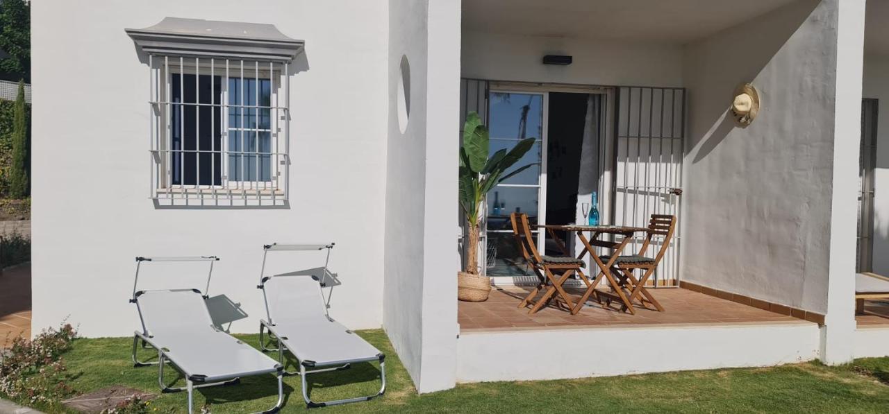Small Oasis - Appartement 6 Personnes Manilva Exterior foto